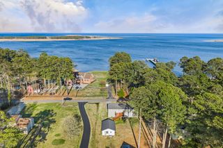 617 Dandy Loop RD, Yorktown, VA 23692