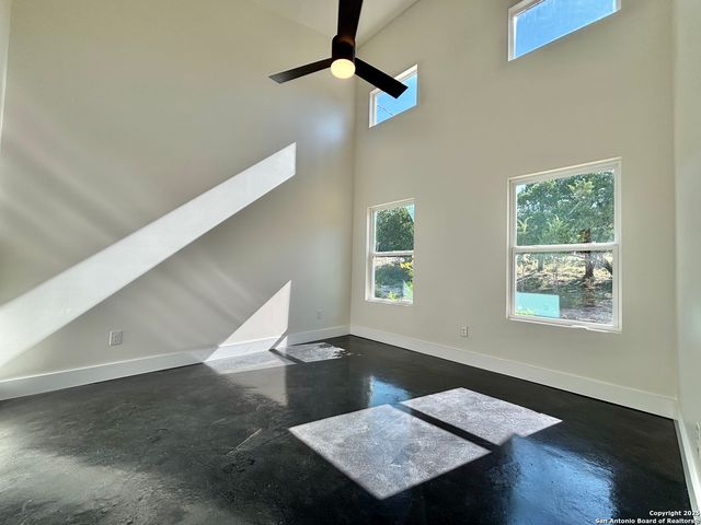 329 Canyon Springs, Canyon Lake, TX 78133