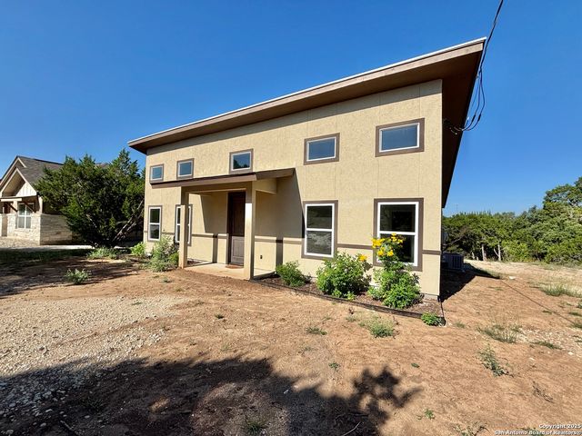 329 Canyon Springs, Canyon Lake, TX 78133