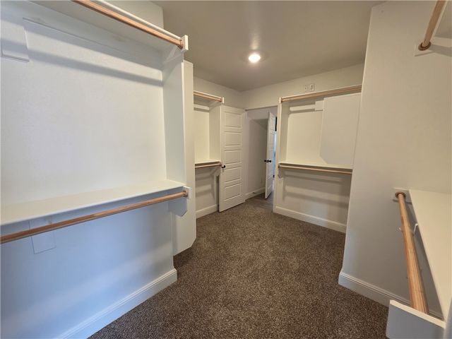 2405 Graham Lane, Pea Ridge, AR 72751