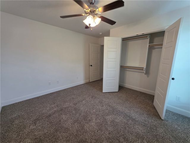 2405 Graham Lane, Pea Ridge, AR 72751