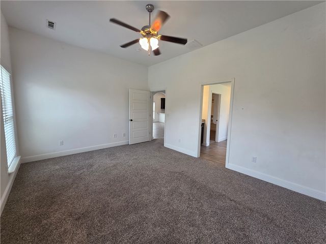 2405 Graham Lane, Pea Ridge, AR 72751