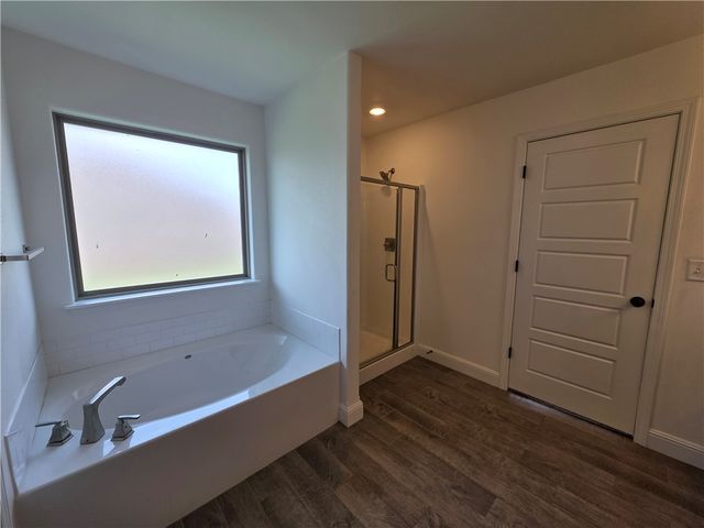 2405 Graham Lane, Pea Ridge, AR 72751