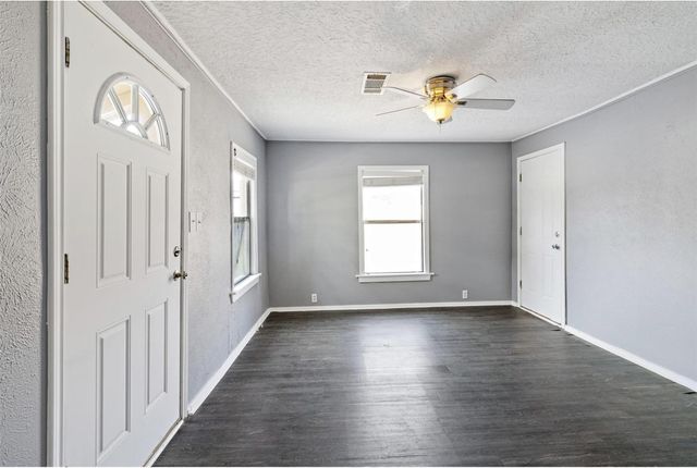 1504 Polk Avenue, Pasadena, TX 77506