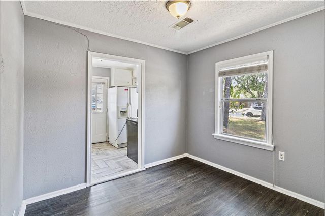 1504 Polk Avenue, Pasadena, TX 77506