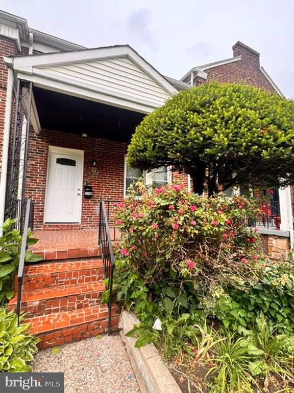 3104 TIOGA PKWY, Baltimore, MD 21215