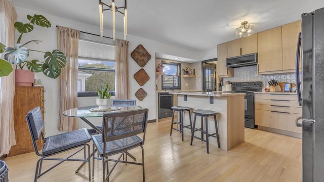 2824 S 15th STREET, Sheboygan, WI 53081