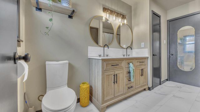 2824 S 15th STREET, Sheboygan, WI 53081