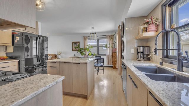 2824 S 15th STREET, Sheboygan, WI 53081