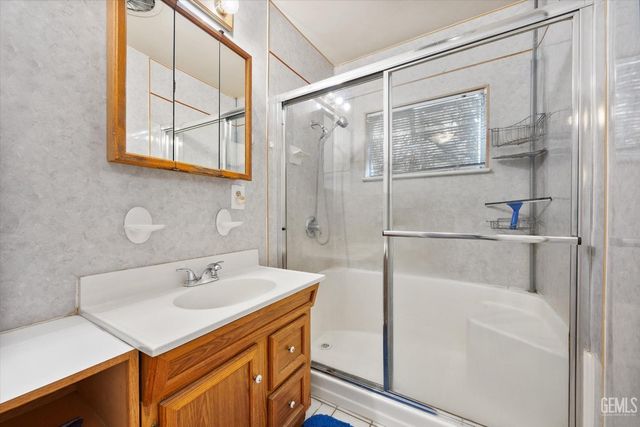 422 Arvin Street, Bakersfield, CA 93308