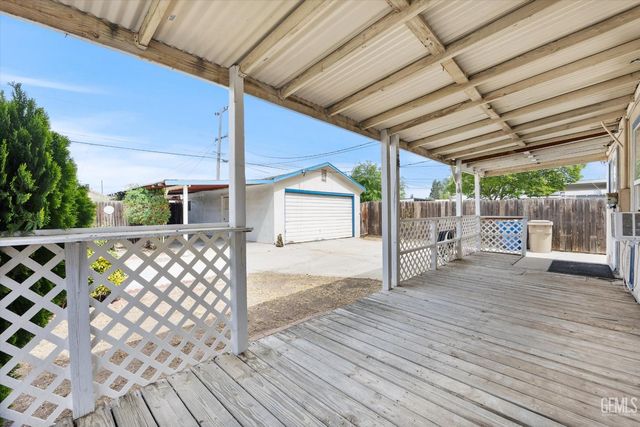 422 Arvin Street, Bakersfield, CA 93308