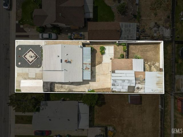 422 Arvin Street, Bakersfield, CA 93308