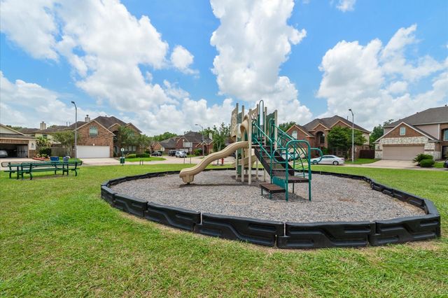 3544 Firenze Drive, Friendswood, TX 77546