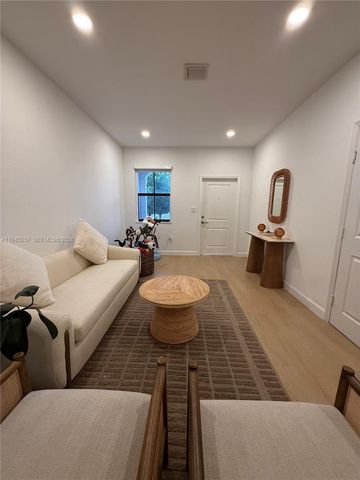 24474 SW 119th Pl, Homestead, FL 33032