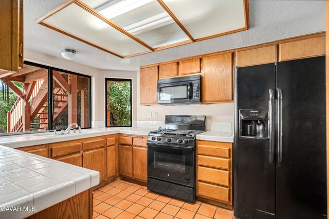 40744 Vía Valor, Palmdale, CA 93551