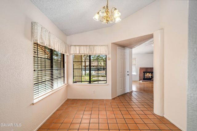 40744 Vía Valor, Palmdale, CA 93551