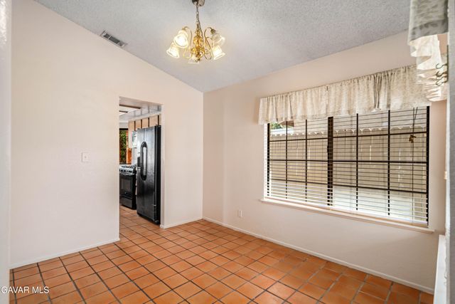 40744 Vía Valor, Palmdale, CA 93551