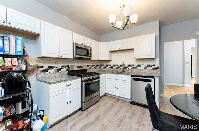 4015 Eichelberger Street, St Louis, MO 63116
