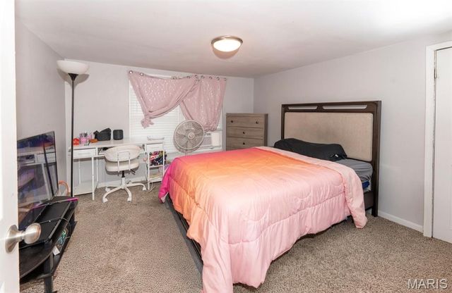 4015 Eichelberger Street, St Louis, MO 63116