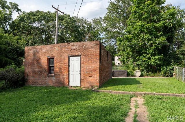 4015 Eichelberger Street, St Louis, MO 63116