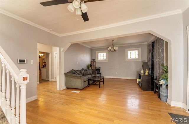 4015 Eichelberger Street, St Louis, MO 63116