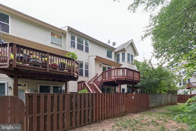 47670 LOWELAND TER, Sterling, VA 20165
