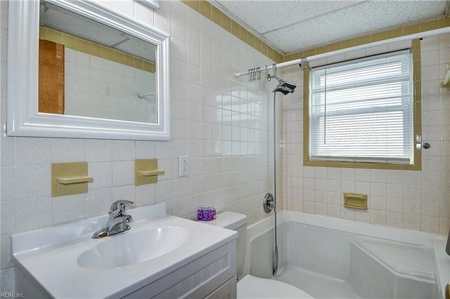 501 Burksdale RD, Norfolk, VA 23505