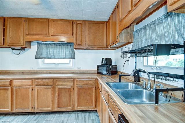501 Burksdale RD, Norfolk, VA 23505