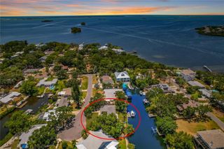 404 LAUREL LANE, Palm Harbor, FL 34683