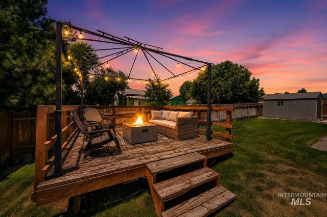 3309 Robinhood Loop, Nampa, ID 83687
