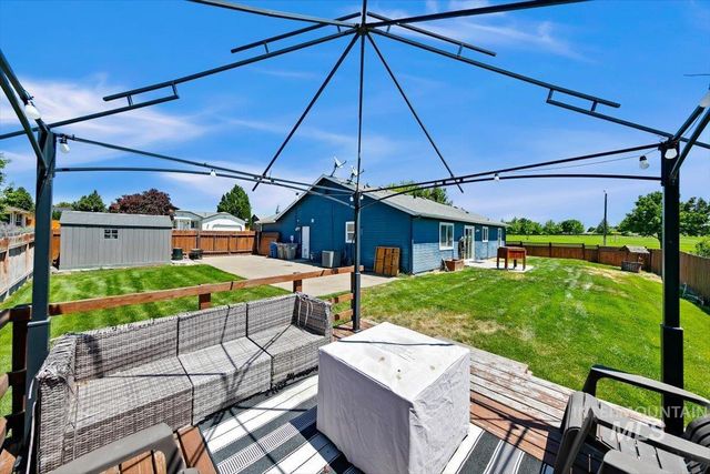 3309 Robinhood Loop, Nampa, ID 83687