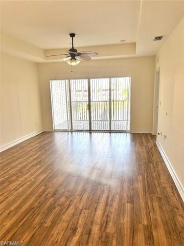 7804 Regal Heron CIR 304, Naples, FL 34104