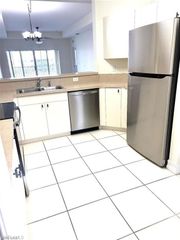 7804 Regal Heron CIR 304, Naples, FL 34104