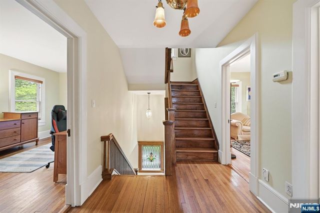 283 Highwood, Ridgewood, NJ 07450