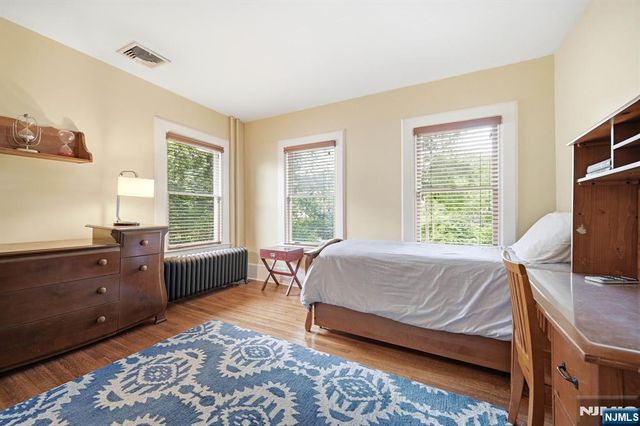 283 Highwood, Ridgewood, NJ 07450