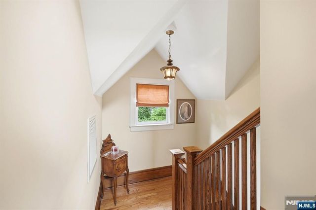 283 Highwood, Ridgewood, NJ 07450