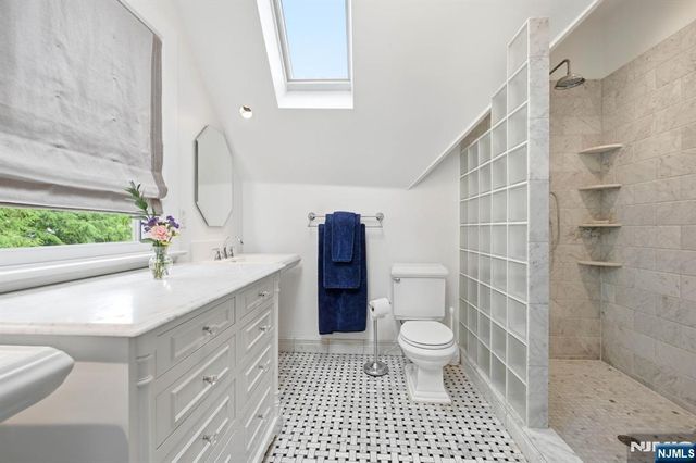 283 Highwood, Ridgewood, NJ 07450