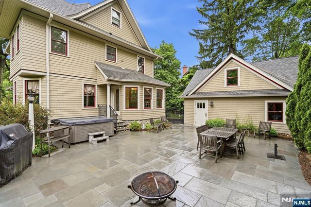 283 Highwood, Ridgewood, NJ 07450