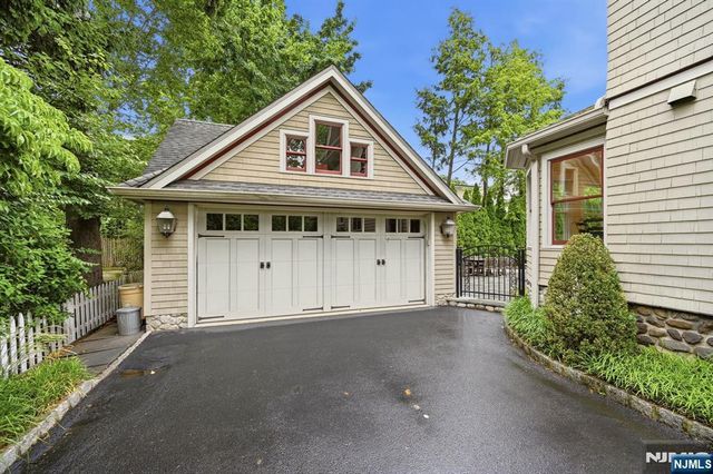283 Highwood, Ridgewood, NJ 07450