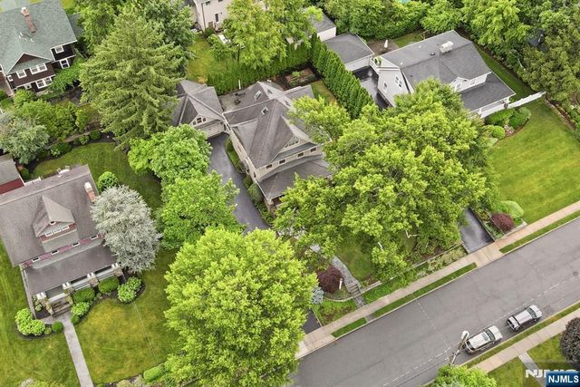283 Highwood, Ridgewood, NJ 07450