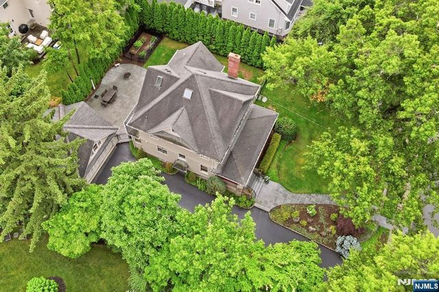 283 Highwood, Ridgewood, NJ 07450