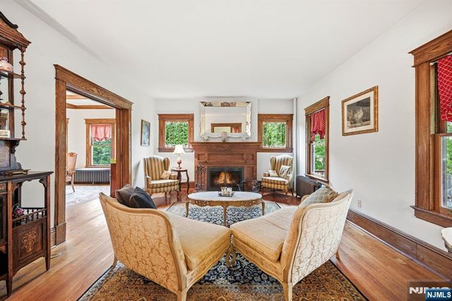 283 Highwood, Ridgewood, NJ 07450