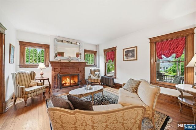283 Highwood, Ridgewood, NJ 07450