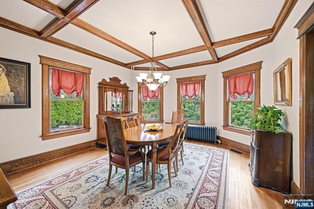 283 Highwood, Ridgewood, NJ 07450
