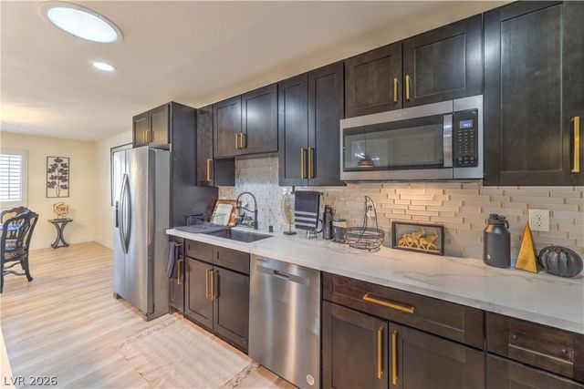 4411 Paseo El Rio Drive, Las Vegas, NV 89121