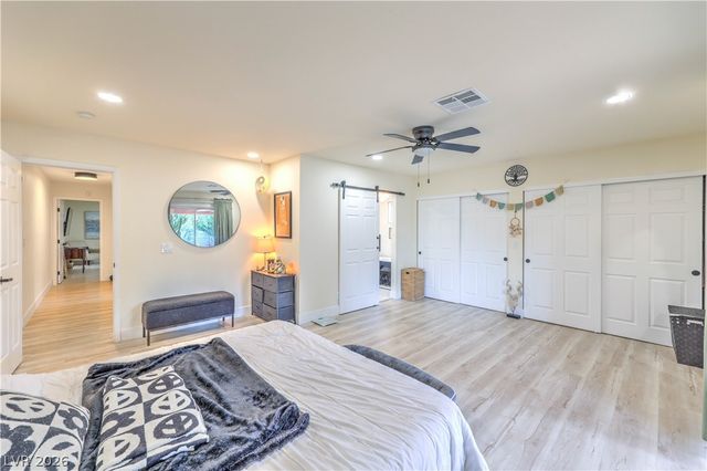 4411 Paseo El Rio Drive, Las Vegas, NV 89121