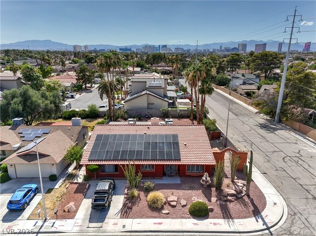4411 Paseo El Rio Drive, Las Vegas, NV 89121