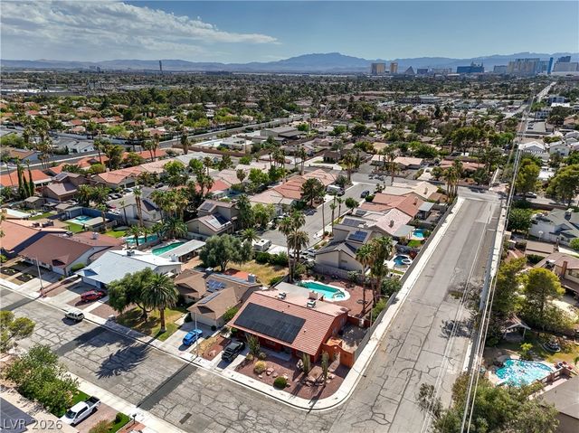 4411 Paseo El Rio Drive, Las Vegas, NV 89121