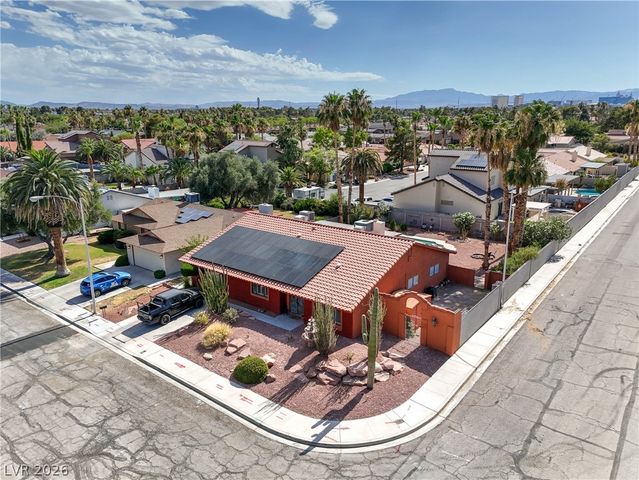 4411 Paseo El Rio Drive, Las Vegas, NV 89121
