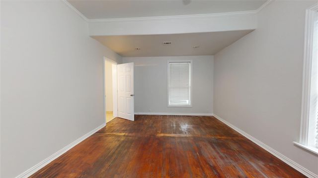 101 Eastgate Street, Houston, TX 77012